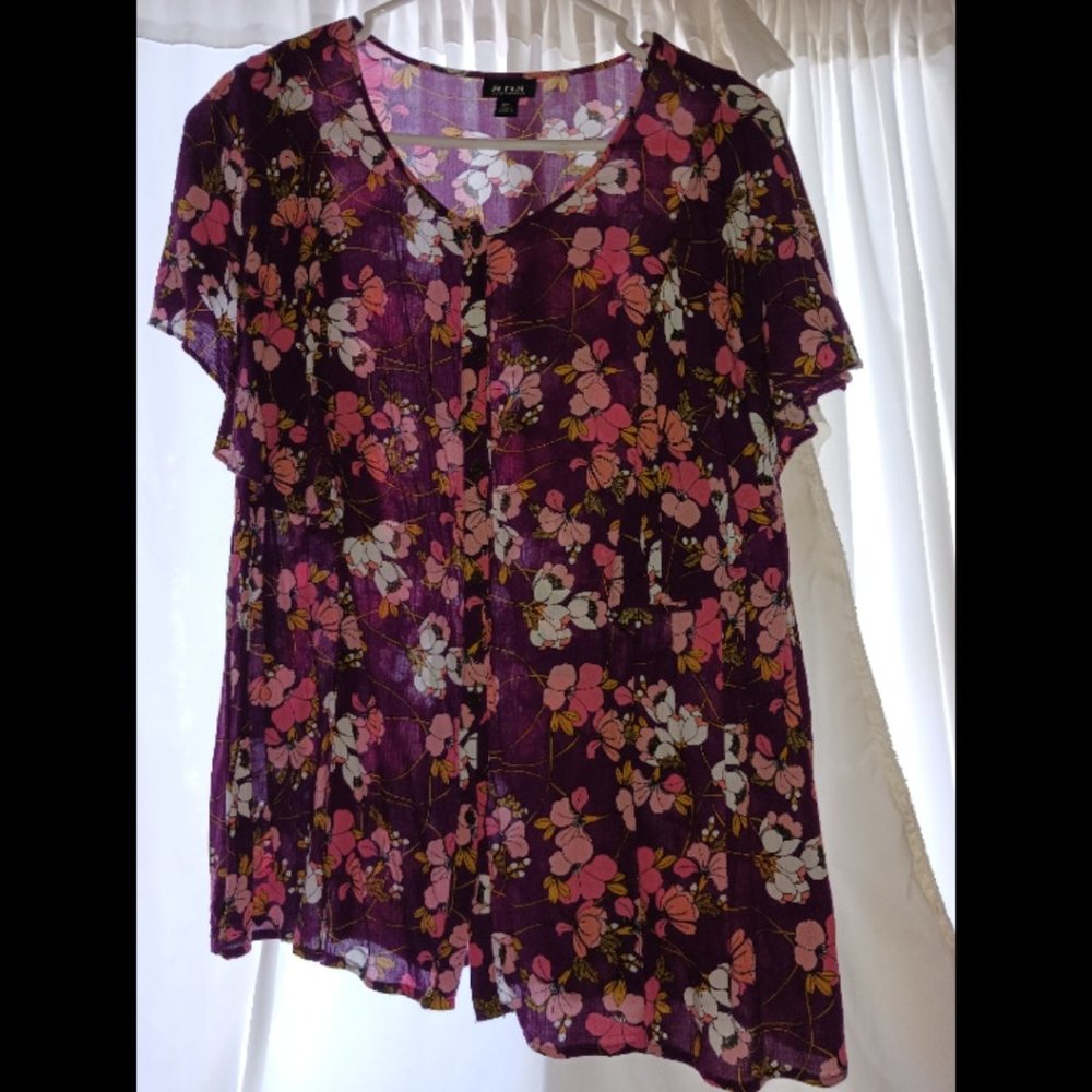 A.N.A. Women's plus size floral blouse XXL